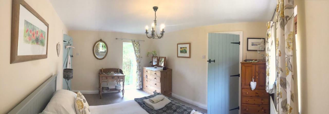 Charming Welsh Cottage Johnston Exteriér fotografie